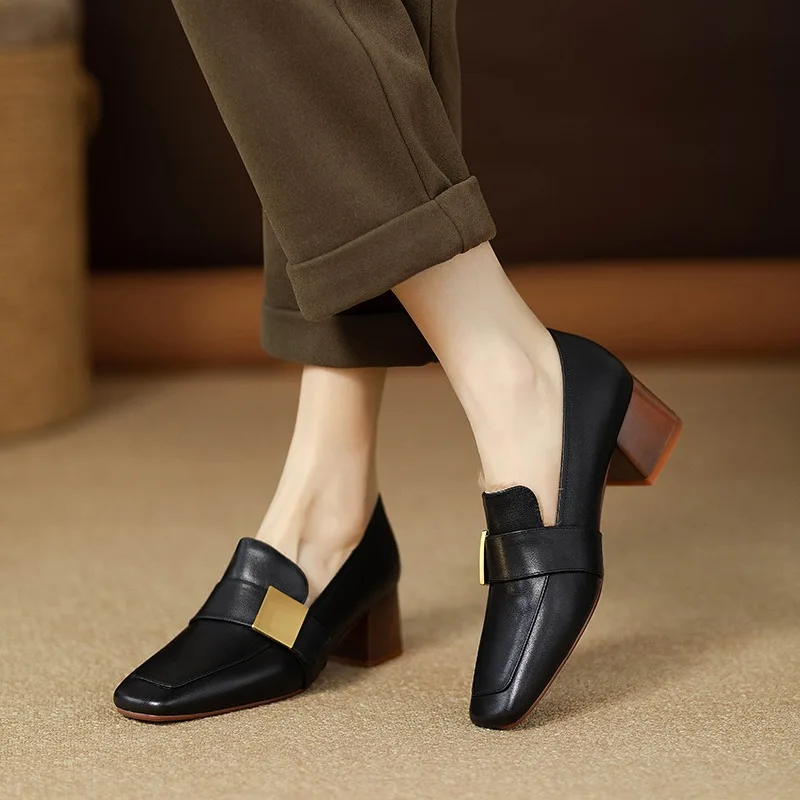 Jeans - Sepatu Wanita Kulit Model Pumps Elegan