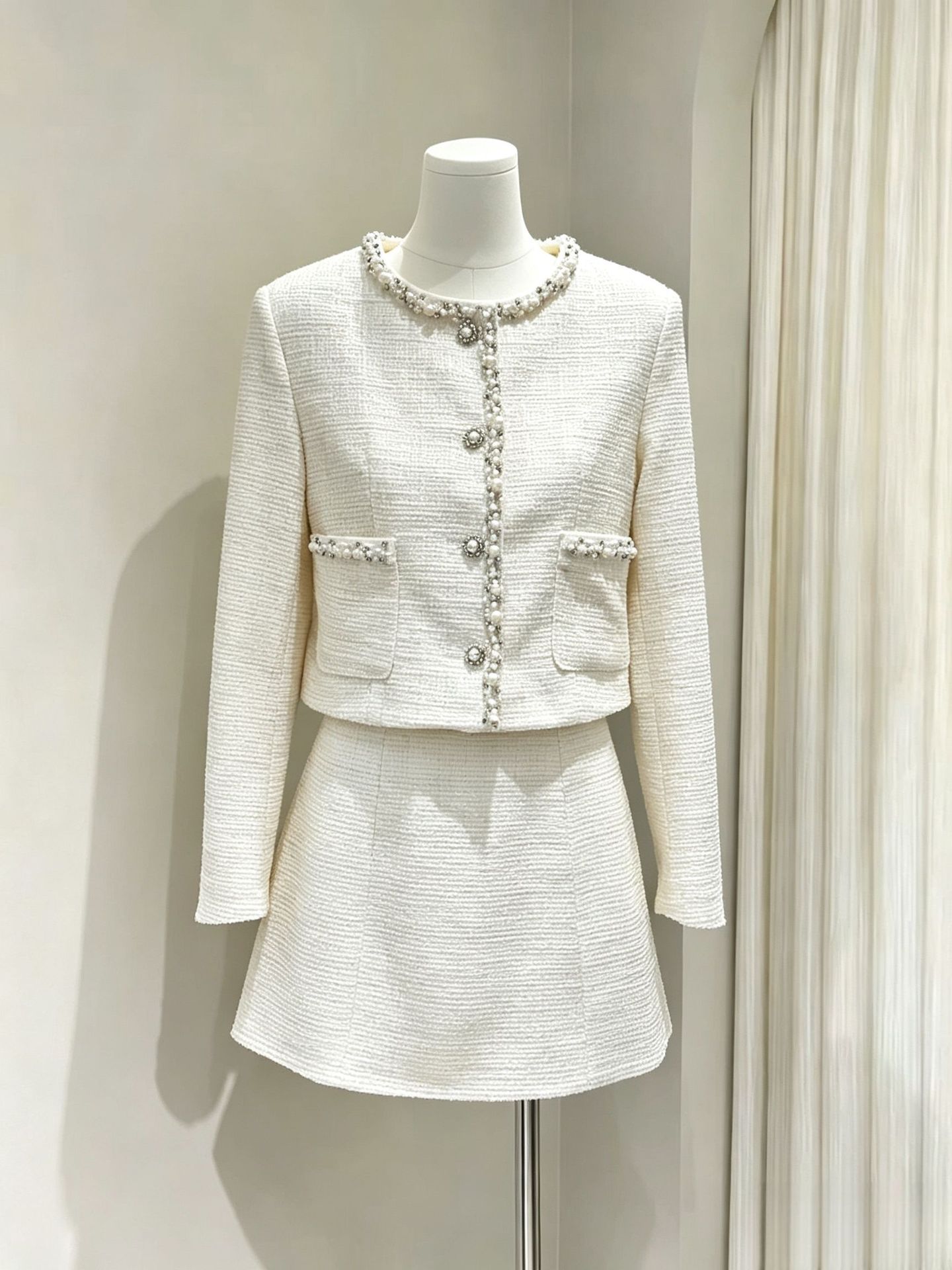 Dresses - Setelan Jaket Dua Potong Wanita, Gaun