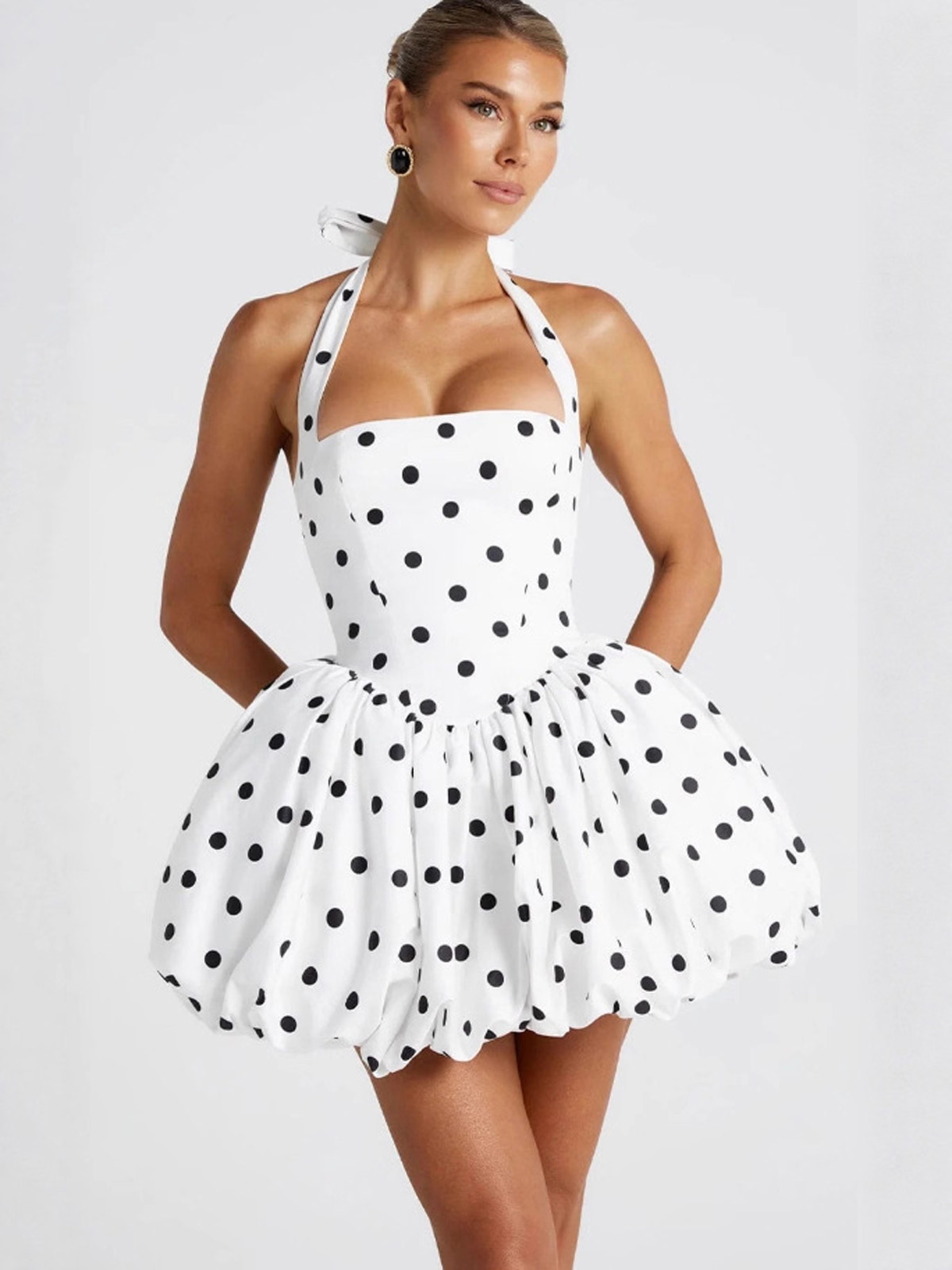 Y2K Backless Halter Mini Dress - Gaun Mini Motif Bunga dengan Tali