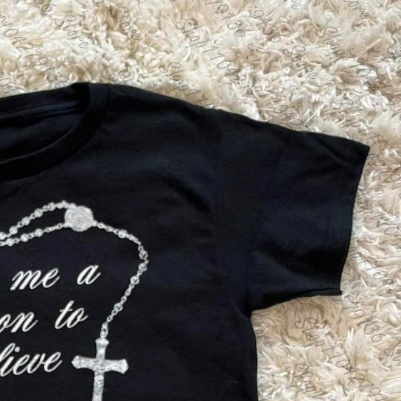 Pakaian Wanita 2000-an, Pakaia - Y2K Graphic Baby Tee Crop ulasan dan harga