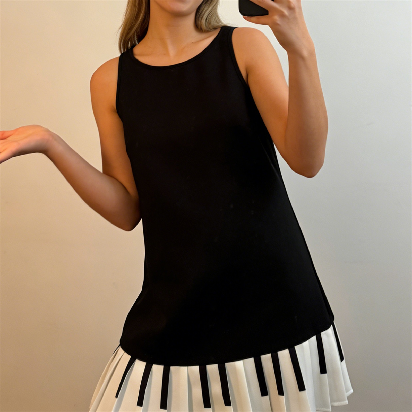 Gaun Mini Lipit Motif Tombol P - Y2K Backless Halter Mini Dress ulasan dan harga