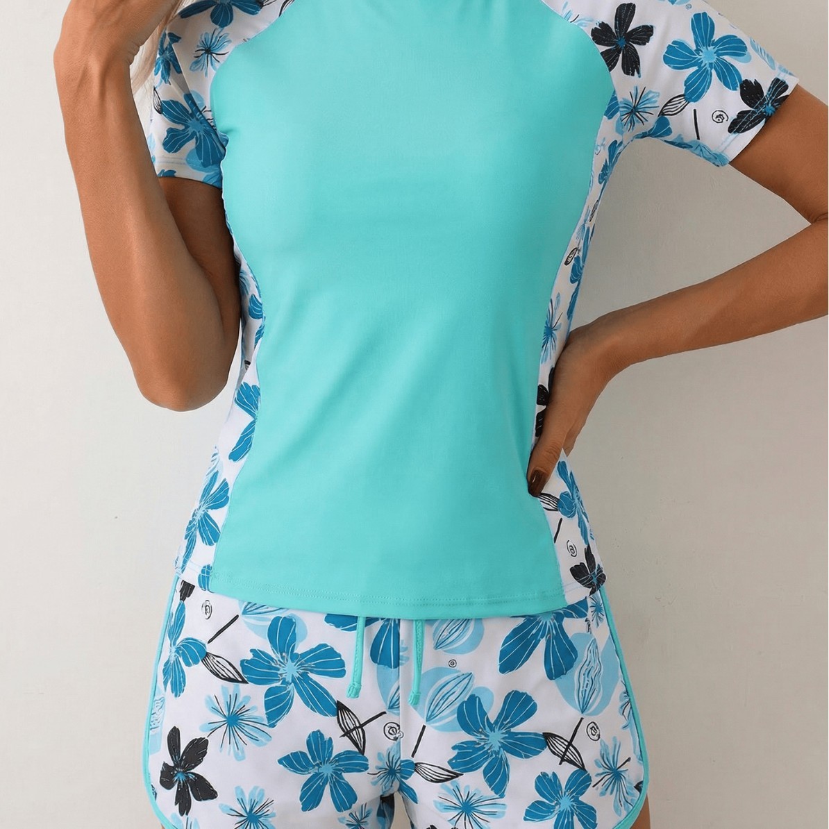 Tankini Wanita dengan Celana P - Tops ulasan dan harga